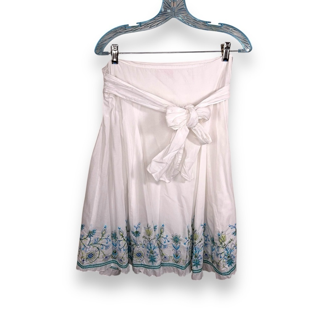SIZE 5 JOE BENBASSET WHITE FLORAL EMBROIDERED SKIRT TIE ACCENT COTTON LINED BOHO